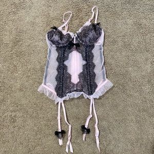 Victoria's Secret Bustier Corset Garters Boning Pink Black  Size 34 B